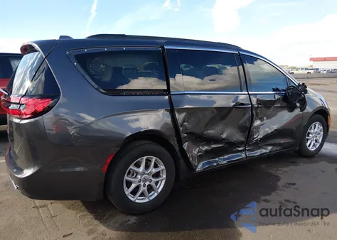 2022 Chrysler Pacifica Touring L z USA, uszkodzony, nr VIN 2C4RC1BG1NR150193